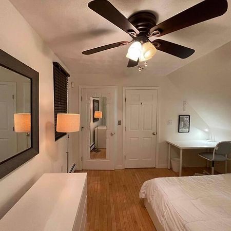 Cozy Condo With All Perks & Parking Close To Encore Casino Everett Ngoại thất bức ảnh